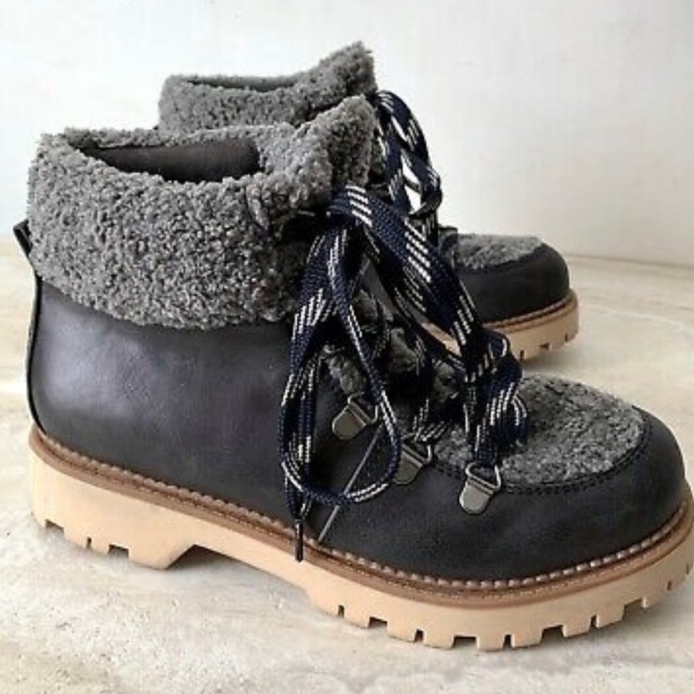 Circus By Sam Edelman Faux Fur Ankle Boots Women’s Size 9.5 Lace Up Black